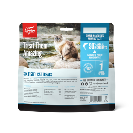 dried fish cat treats kit nip box Reveal Tuna Freeze-Dried 8-Pack 0.88 oz Bags Give your cat a protein Cat Treats Dried Bonito Flakes